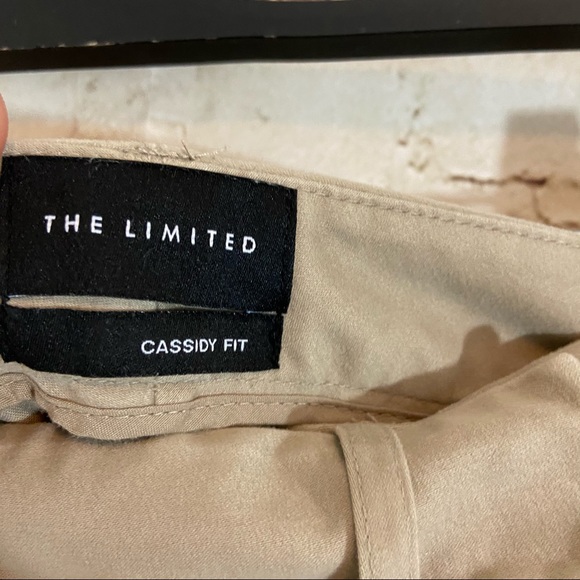 NWOT The Limited Cassidy fit tan pants size 2S - Picture 4 of 5